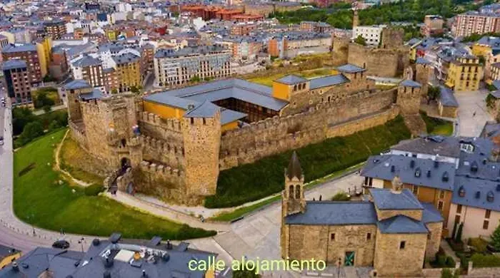 Xoxo - Salinas Apartment Ponferrada